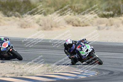 media/Dec-07-2025-CVMA (Sun) [[3e7d2de5dc]]/Race 7-Formula Lightweight Twins Shootout/